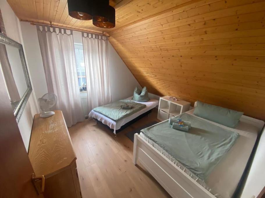 Live Joy- 3 Zimmer Wohnung Swisttal Luaran gambar